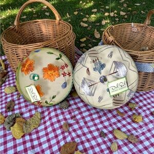 Lot 2 VTG Del Sol Picnic Screens Set Mesh Food Covers Lighthouse Sailboat Flower